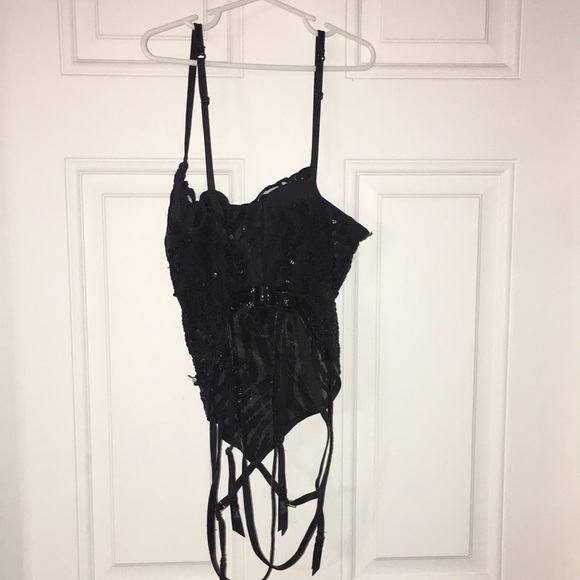 Victoria secret lingerie - Picture 3 of 5